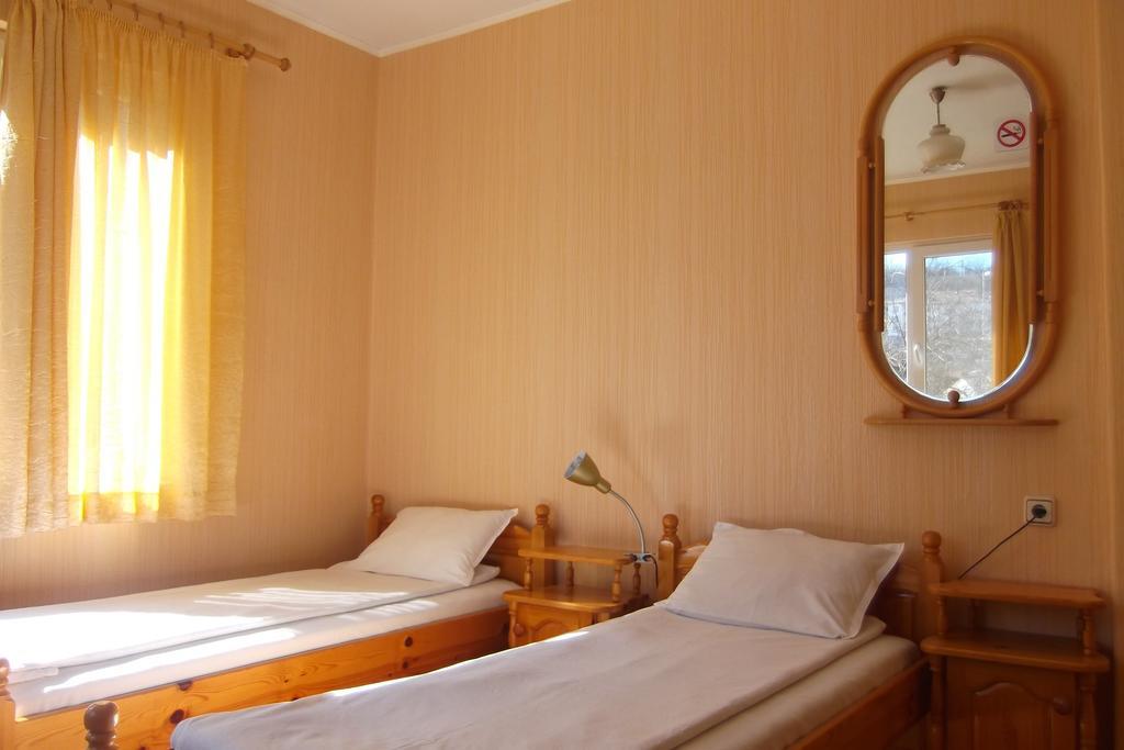 ホテル Borova House トリャブナ 部屋 写真